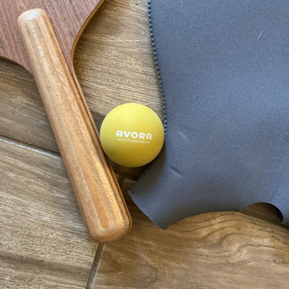 Avora Paddle Ball Beach Bat Neoprene carrying case 2 paddles & 2 balls main image 6